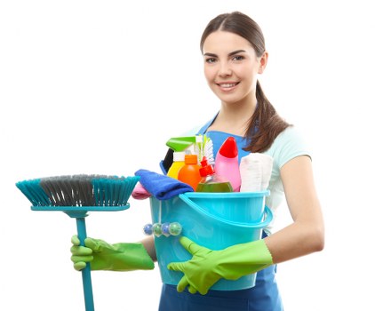 Shared staircase and hallway cleaning in a Marylebone property